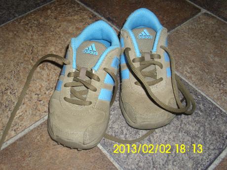 Mam na predaj kozene tenisky, adidas,21