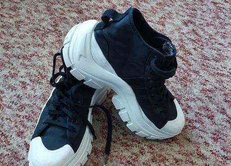 Tenisky s hrubou podrážkou, adidas,42
