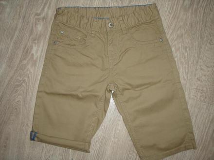 Bavlnené krátke nohavice, c&a,134