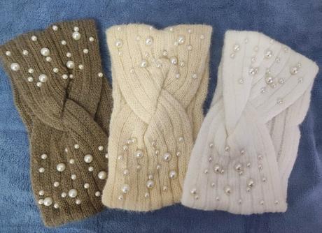 Čelenka s perličkami,