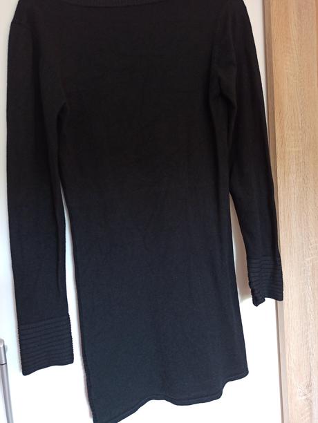 Svetríkové šaty, s