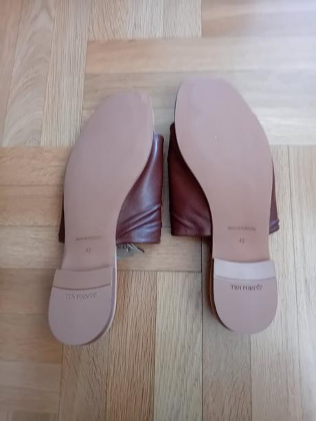 Kožené šľapky ten points, 42