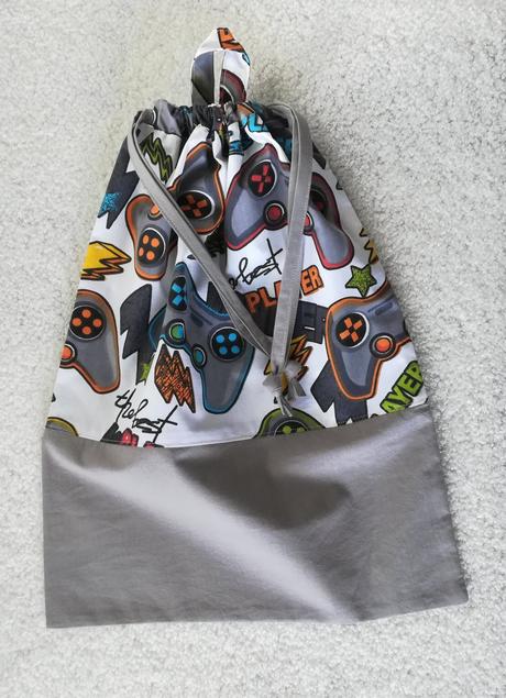 Sťahovateľné vrecúško do školy, škôlky na prezuvky, 