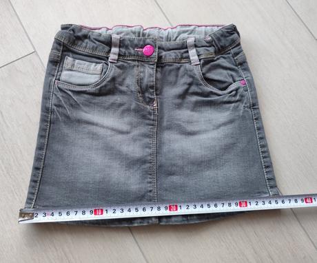 Predám riflovu sukňu, palomino,122