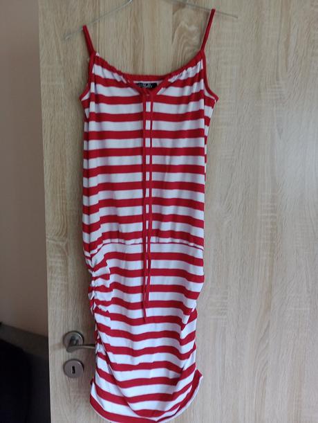 Pásikavé letné šaty, m