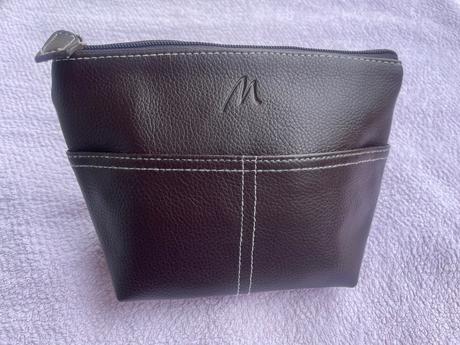 Kozmetická taštička,