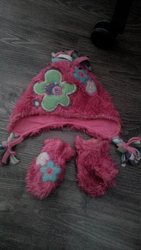 Tepla ciapka s rukavicami, 80