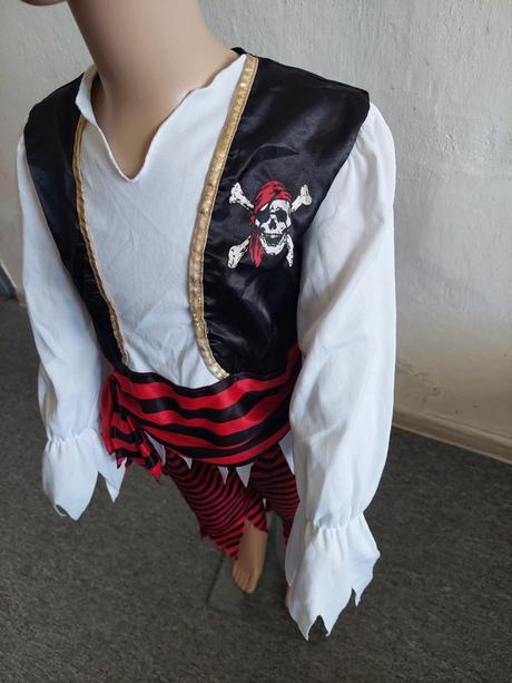 Pirát/pirátka dvojdielny kostým veľ.98-110,