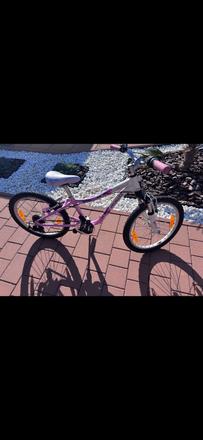 Nádherný bicyklik pre dievča, specialized,20