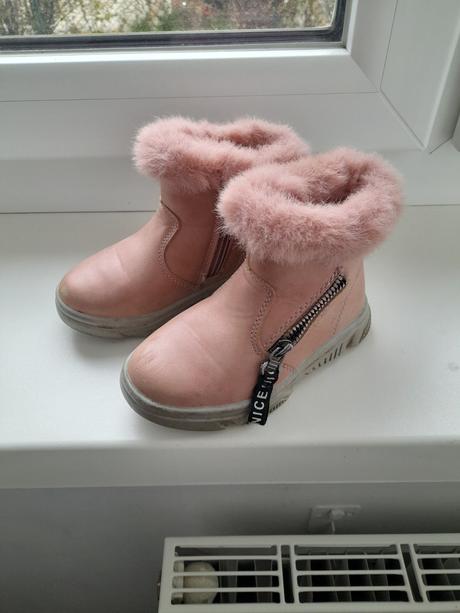 Zimne dievcenske topanky, veľ. 24, 24