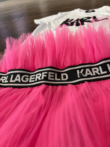 Komplet lagerfeld, 152