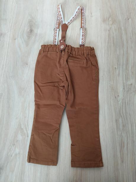 Nohavice s ľudovými trakmi, h&m,80