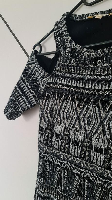 Trblietavé šaty zn. koton, s