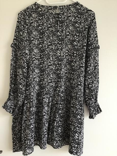 Lahke saty reserved, reserved,152