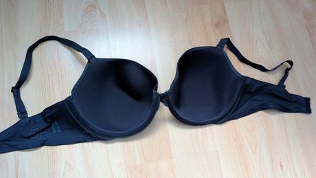 Podprsenka triumph, triumph,90c