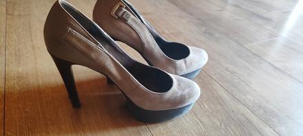 Lodičky guess, guess,39