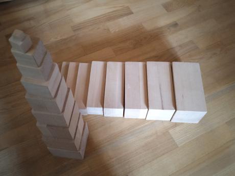 Montessori veža a schody, 