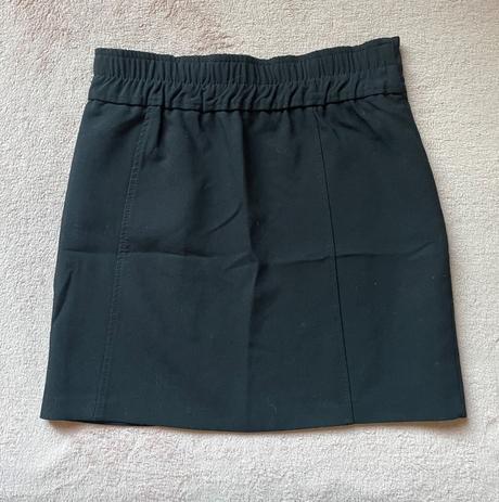 Čierna sukňa., bershka,s