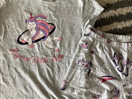 Jednorožcové letné pyžamo 134/140, h&m,134