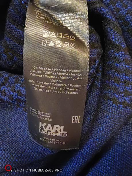 Karl lagerfeld originál svetríkové luxusné dámske, l
