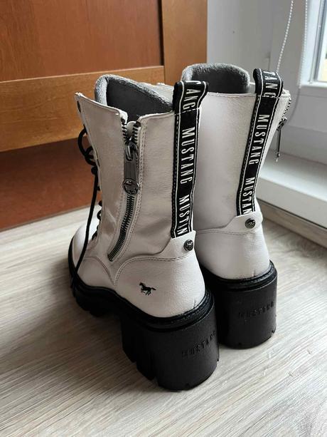 Šnurovacia obuv mustang, mustang,39