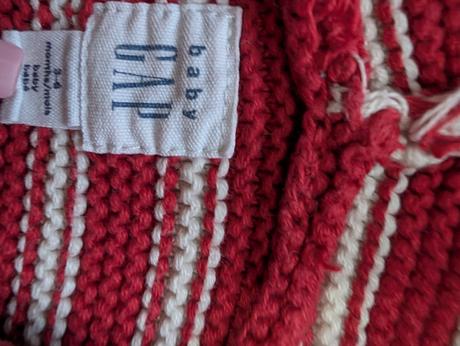 Svetrík gap, gap,62