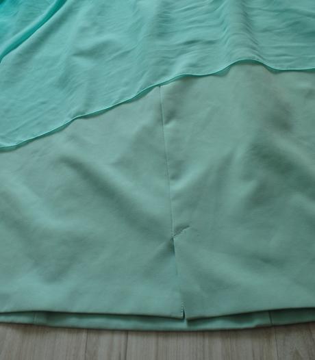 Spoločenské šaty mätové s pelerínkou, v. 44/46, xl, xl