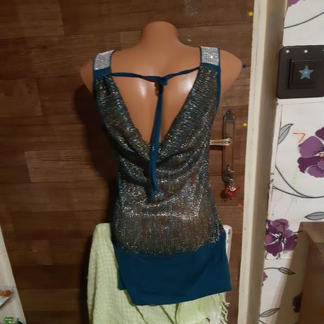 Damsky top, m