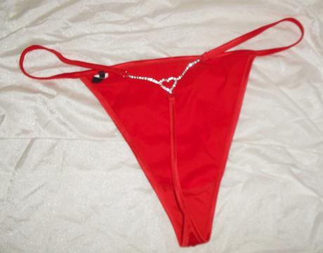 Valentino so srdieckom sexy tanga, tezenis,l