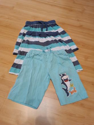 Krátke nohavice, bonprix,104