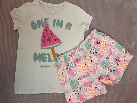 Pyžamo, reserved,134