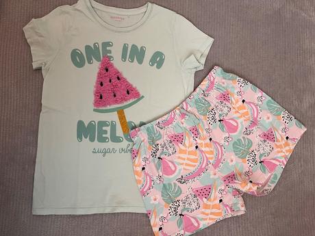 Pyžamo, reserved,134