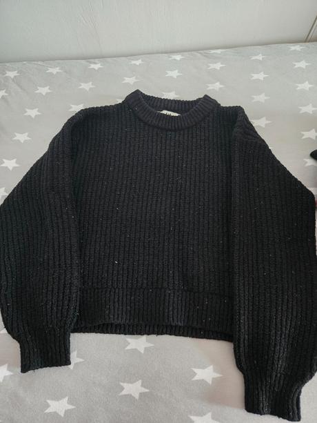 Čierny sveter, c&a,134