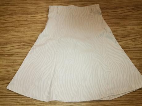 Dámska sukňa veľ. 36, 36