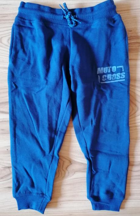 Tepláky, lupilu,98 / 104