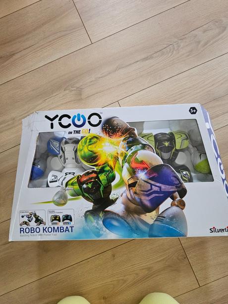 Roboty na boxovanie robo kombat, 