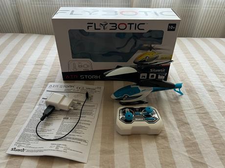 Ovládací helikopter flybotic air stork - modrý,