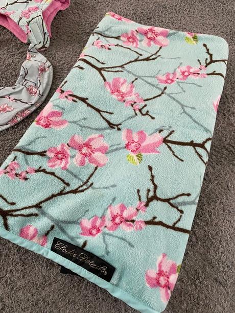 Deka elodie details apple of my eye, 