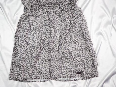 Luxusné plážové šat khujo, s