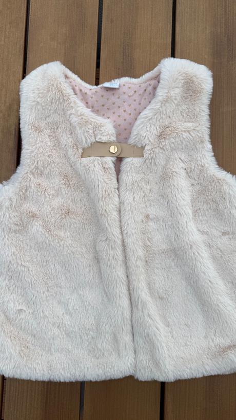 Kožušinková vestička lindex 122/128, lindex,128