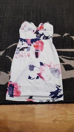 Dievčenské šaty, 158