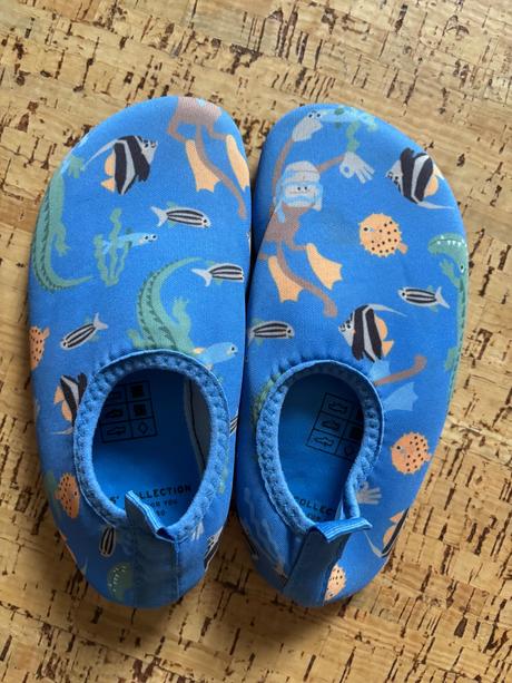 Topanky do vody, reserved,27