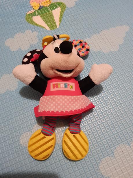 Minnie hrkálka na kočík, 