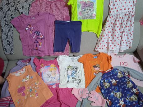 Balík oblečenia, 104–116