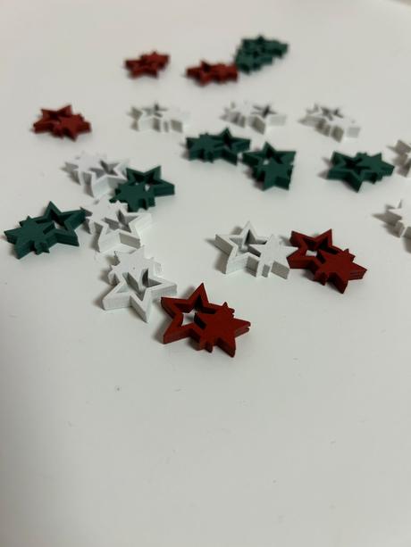 Drevené hviezdy na dekoráciu, 