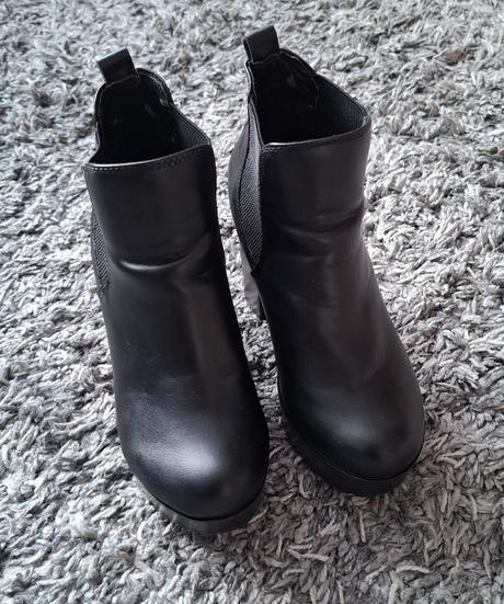 Kotničky jenny fairy, 37