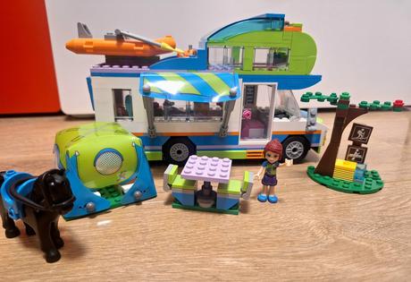 Lego friends 41339 mia a jej karavan,