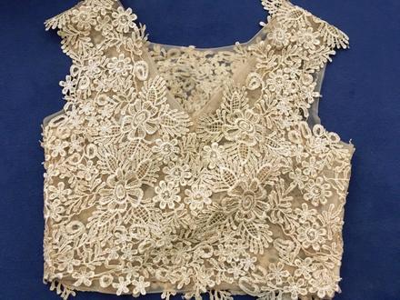 Spolocenske saty zo satenu,, m