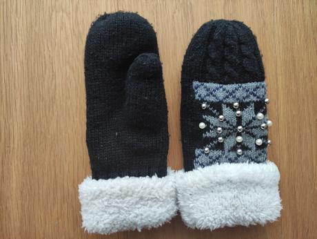 Hrubé rukavice, 134