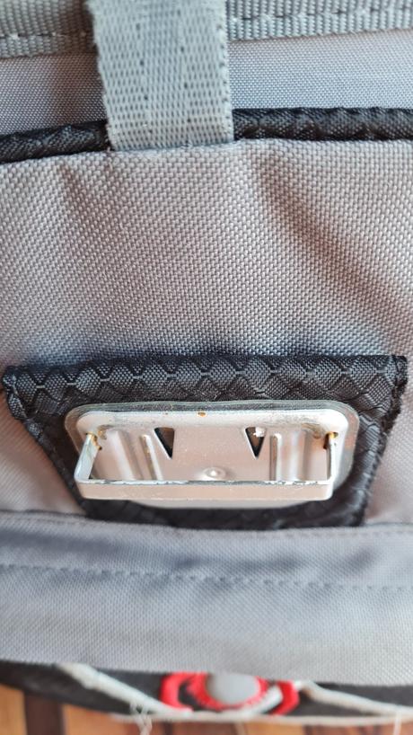 Skolska taska hama step by step, vreckom na papuce, 